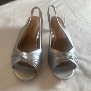 Comfort View Women’s Slingback Shoes New
